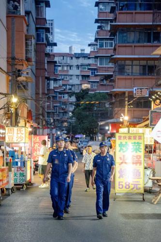 消防員夜間巡查