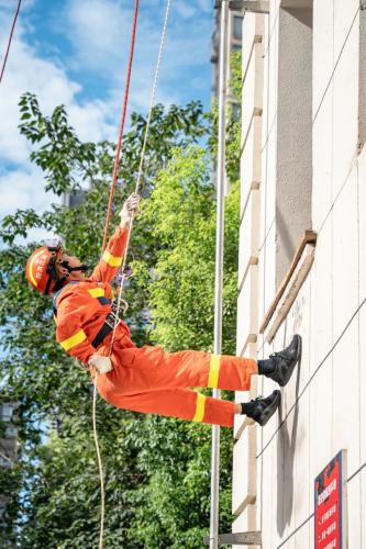 消防員健身訓練